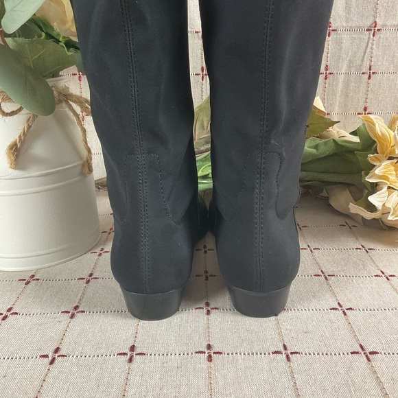 Vince Camuto “Karita” Over The Knee Riding Boots Women's Sz 5 Black Leather New - Picture 5 of 8